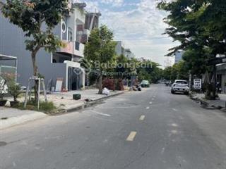 Bán cặp đất cồn dầu 24  gần đường thái văn lung