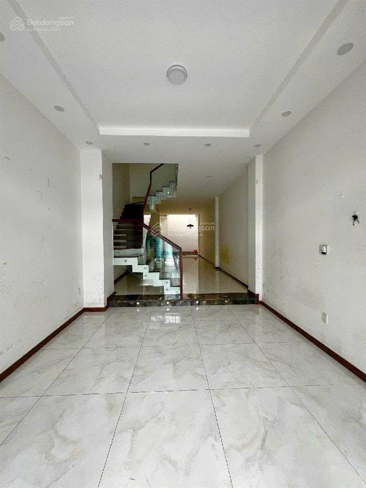 Bán nr 4pn, 4wc, 100m2 giá cực chất 14 tỷ tân kiểng, q7, hcm