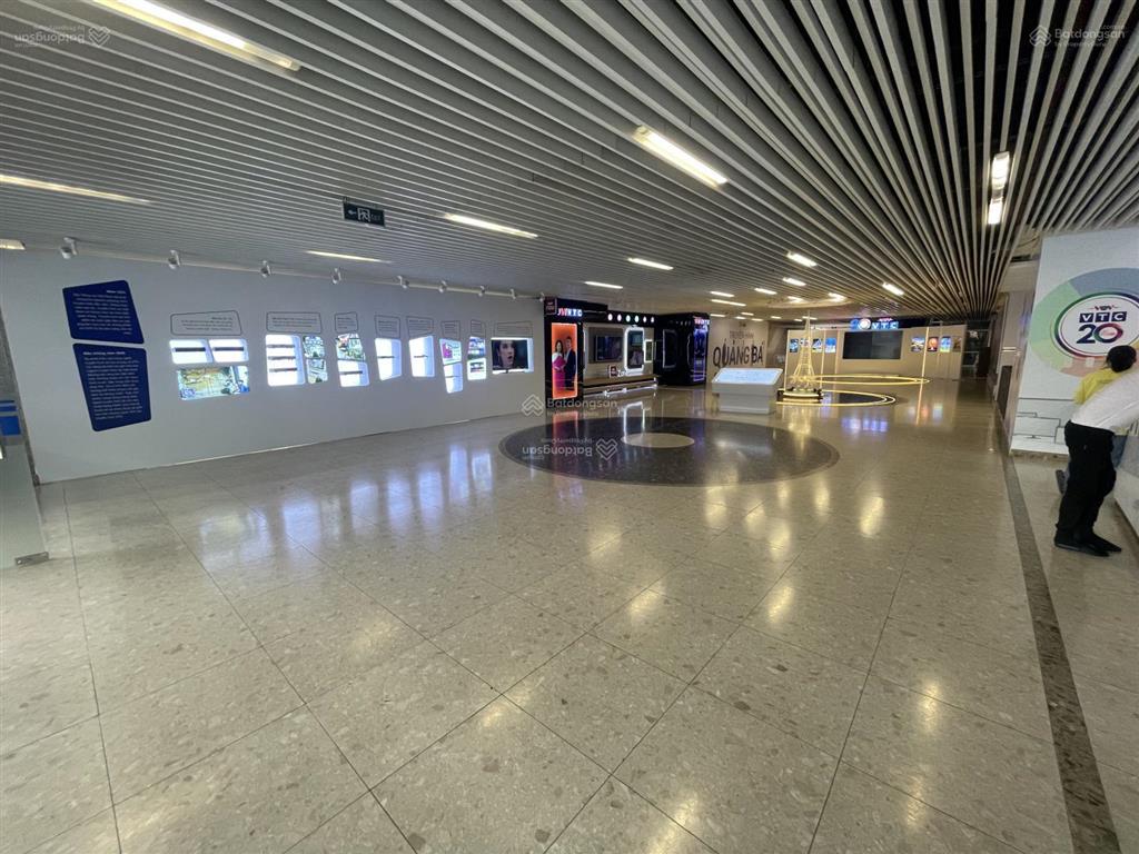 Cho thuê văn phòng dt từ 100m2 tại giá 133k/m2