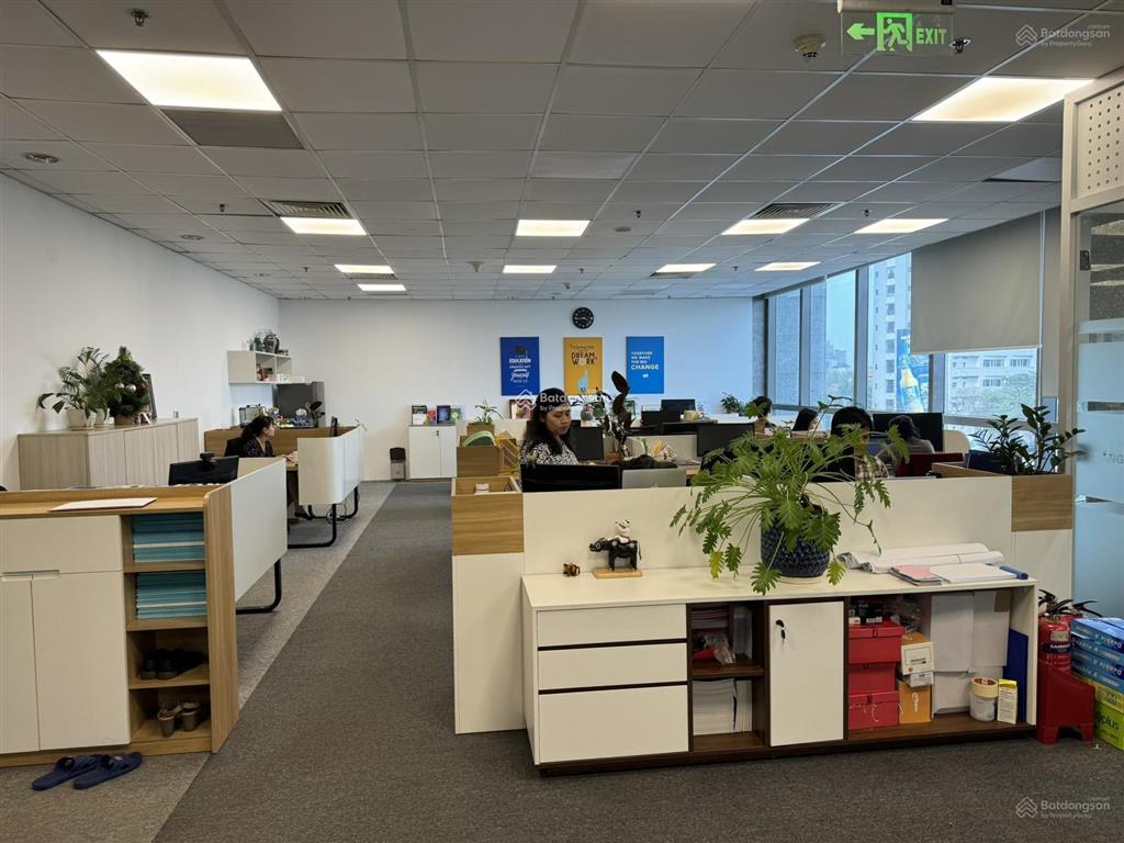 Chính chủ cho thuê văn phòng tại 81a trần quốc toản, hoàn kiếm, hn dt 290m2