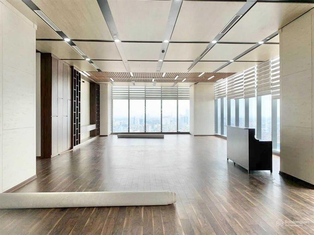 Cho thuê gấp văn phòng tại capital building 41 hai bà trưng, hoàn kiếm, hn dt 100m2