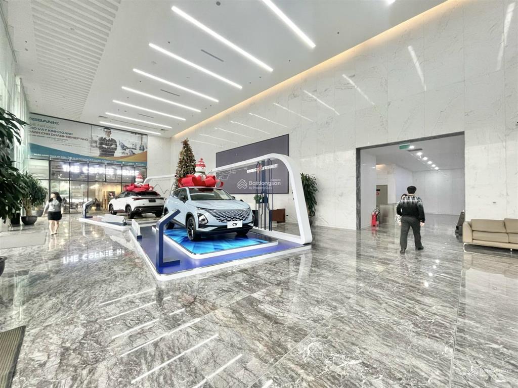 Bql geleximco 36 hoàng cầu cho thuê 200m2 đẹp nhất đống đa giá chỉ 200k/m2