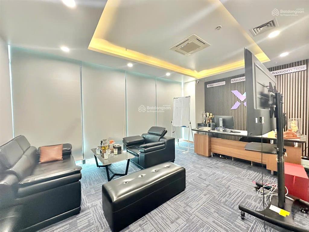 Cho thuê văn phòng giá chỉ 130 nghìn/m tại 66 phố hồng tiến, long biên diện tích 100m2250m2500m2