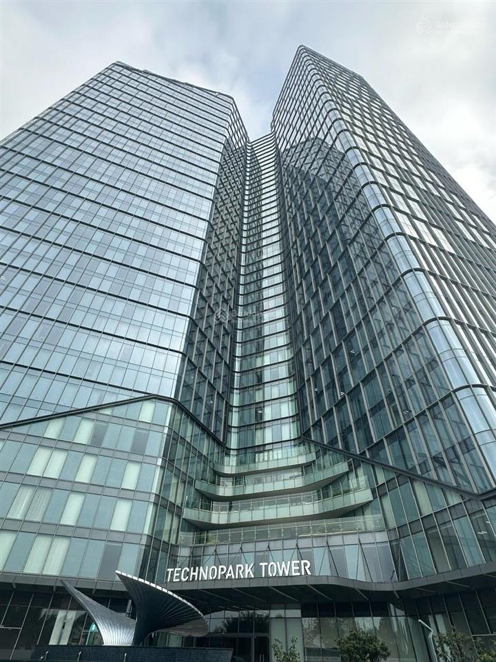 Cho thuê vp tại technopark tower  vinhomocean park dt 100m2