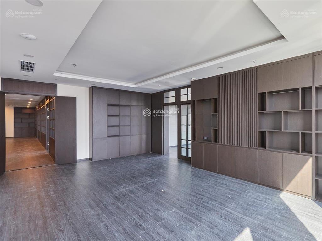 Cho thuê vp tại vinafor 127 phố lò đúc, hai bà trưng dt 100m2