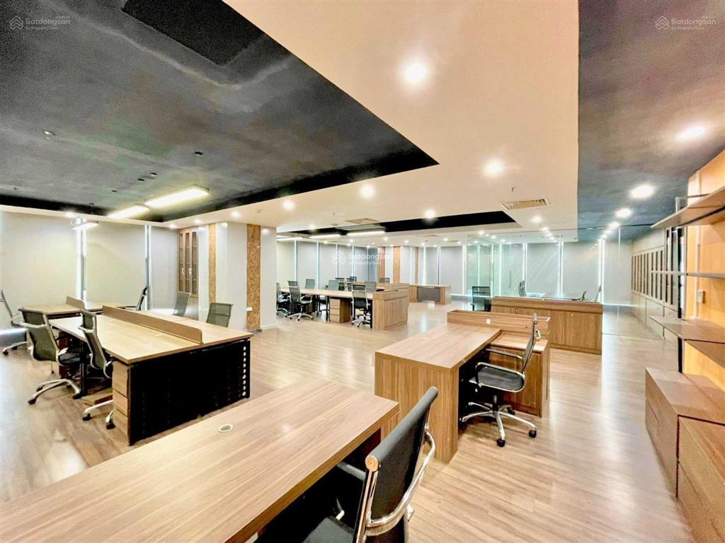 Cho thuê văn phòng 100m2 tại đường lý nam đế, hoàn kiếm, giá 15 triệu vnd