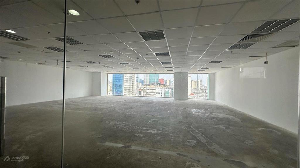Cho thuê văn phòng tại sky city towers  88 láng hạ, 100m2