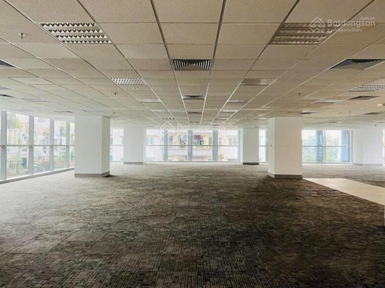 Cho thuê văn phòng pvi tower 200 m2 tại phạm văn bạch, yên hòa, cầu giấy