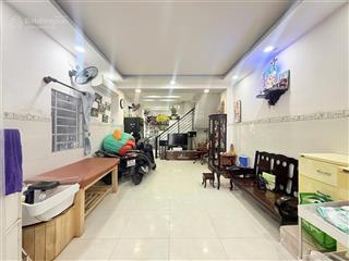 Bđt/nhỉnh 5tyxxx  nhà 2 tầng đúc btct hẻm xe hơi đỗ cửa ngay khu trung tâm   0708 649 *** ms vân