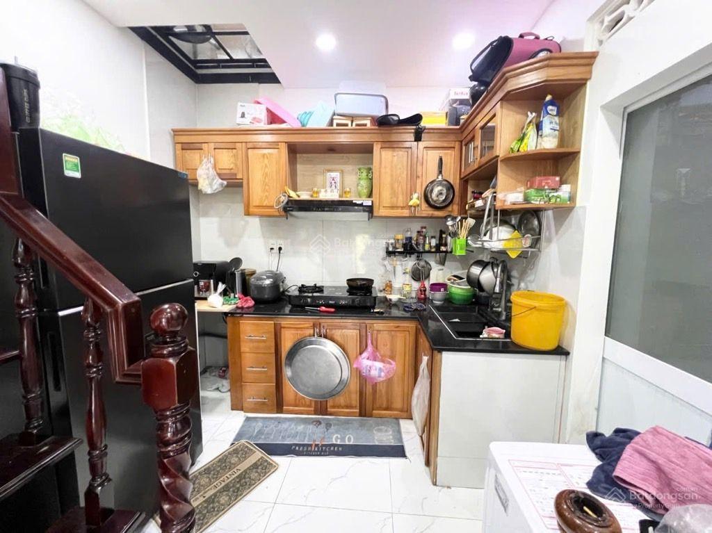 Bq/hàng cực hiếm  nhỉnh 2tỷxx  nhà 30m2 đất, đúc 2 tầng kiên cố còn mới   0708 649 *** ms vân