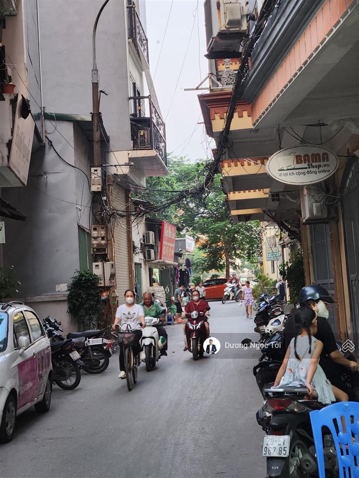 Ô tô vào nhà,chủ bán gấp nhà mặt ngõ to,30m ra phố trương định, kinh doanh, mở văn phòng, spa đẹp