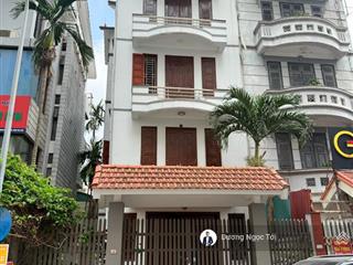 Bán tòa văn phòng đẹp 5 tầng, 147m2, khuất duy tiến, giá cực chất,bãi đỗ ô tô ,thông lê văn lương