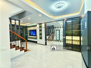 Chính chủ cần bán nhà mặt phố trung kính, giá ưu đãi 20,9 tỷ,mặt tiền rộng rãi phù hợp kinh doanh
