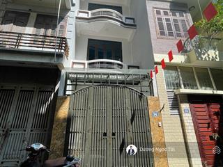 7 chỗ vào nhà,chính chủ,bán nhà phố trung kính,phân lô ô tô tránh trước nhà,khu an ninh tuyệt đối
