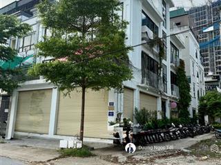 Chính chủ,bán liền kề 185m2,tây nam linh đàm,lô góc, đường to mặt tiền rộng,ở+mở nhà hàng đỉnh cao