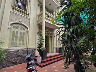 174 triệu/m2. bán nhà tặng full nội thất, hàng hiếm phố xuân thủy,cầu giấy.tặng thêm bt 4 tầng đẹp