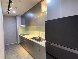 Cho thuê căn hộ cao cấp hado centrosa ngay trung tâm quận 10. vị trí đắc địa . 1pn ,2pn , 3pn, 4pn