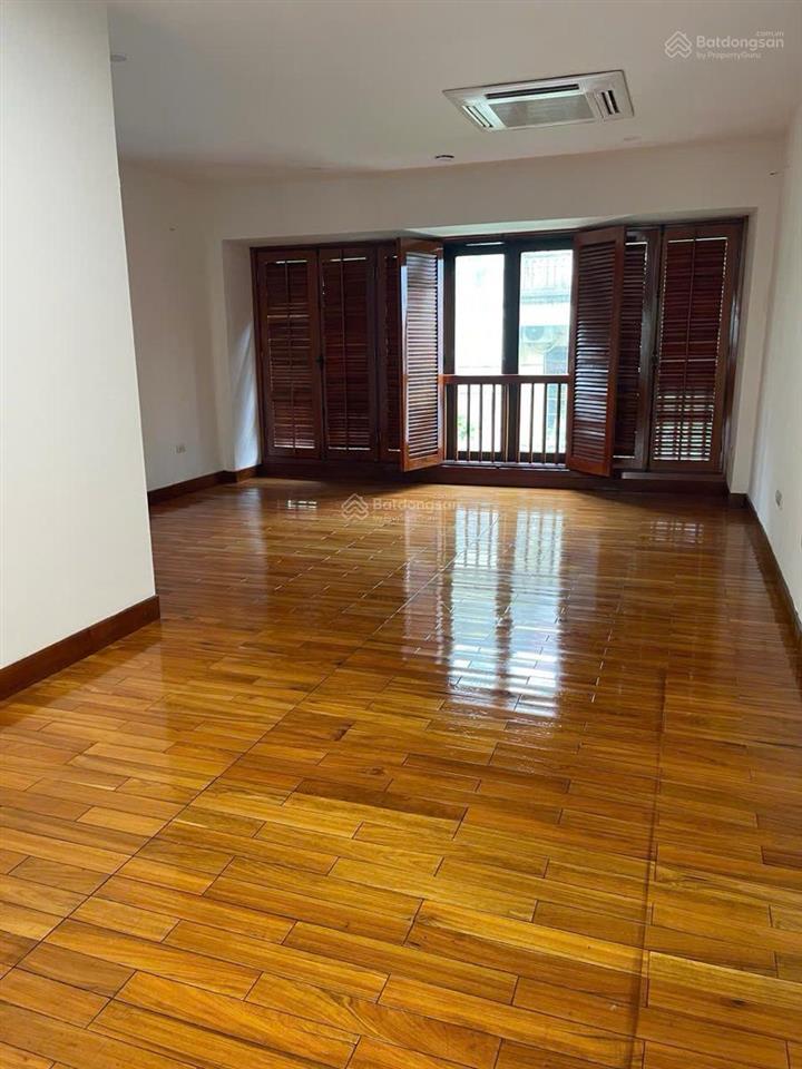 Mạc thái tổ 66m ,7 tầng thang máy,mt 5m.đường rộng 10m,vỉa hè rộng,kinh doanh,văn phòng. giá 30 tỷ.