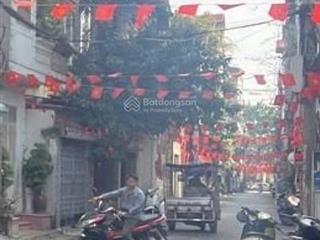 Bán nhà 5 tầng phố hoa lâm dt 80m2 x 4,6m mt giá chỉ nhỉnh 13 tỷ quay đầu ô tô tránh kinh doanh