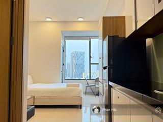 Căn studio nhỏ xinh giá chỉ 12tr 30m2 river gate đang trống 0339 587 *** em hải