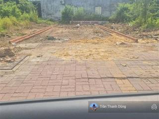 Bán gấp lô đất mtđ lý thị sáu. vĩnh hiệp rạch giá,kiên giang,120m2/600tr sổ sẵn. 093402125 dũng