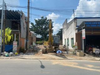 Bán đất mặt tiền đường lê văn tám, lý văn lâm, tp cà mau, 150m2, sổ sẵn,  0934 022 *** dũng