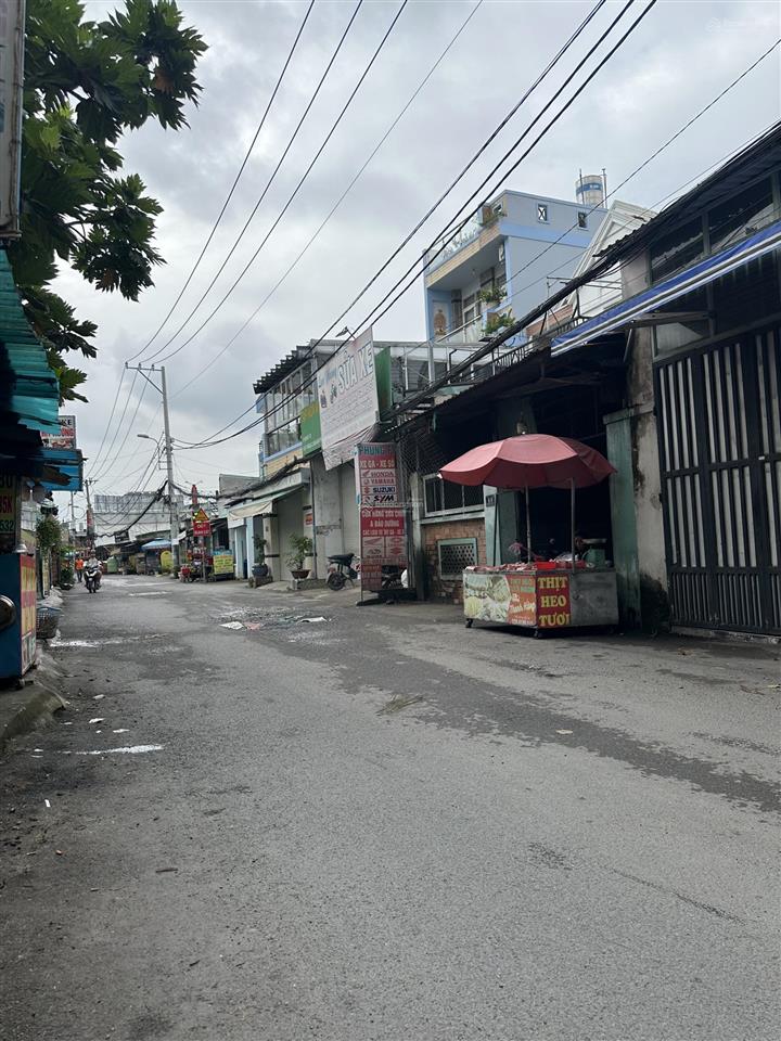 Bán dãy trọ hxh 10 phòng 180m2 chỉ 43tr/m2 ngay ngã 3 mỹ thành  lê văn việt, tân phú, quận 9 cũ.