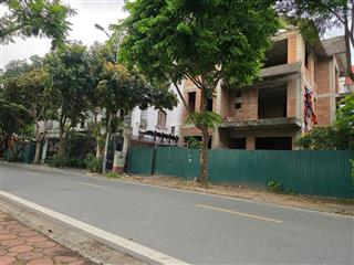 Bán biệt thự đơn lập 235m² khu đô thị việt hưng, ở và kinh doanh, giá 51.4 tỷ