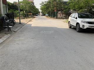Bán 140m² đất đấu giá việt hưng, đường 13.5m  vị trí đẹp ở và kinh doanh, giá 27.9 tỷ