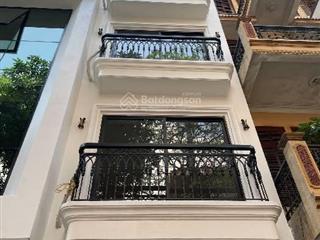 Yên lãng đống đa phân lô cách mặt phố chỉ 15m 2 thoáng trước sau. dt 55m2 6tầng thương lượng 15.5tỷ