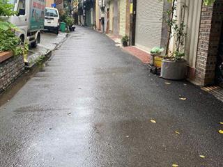 Nhà phố Bằng Liệt Hoàng Mai,ngõ to thoáng, ô tô ngủ trong nhà