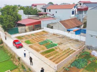 Bố mẹ có cho tôi một mảnh đất, nhưng do nhu cầu làm ăn xa không dùng đến