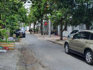 Hàng hot bán đất hẻm 145 vườn lài, thông ra sông sg, 85tr/m2