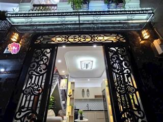 Nhà ngay chợ  hẻm nhựa 8m thông bàn cờ  kinh doanh buôn bán  35m2 chỉ 3.7ty
