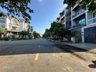 Bán nhà mặt tiền  ngay mm mega market an phú 90m2, 24 tỷ tại song hành, an khánh, q2, đường 20m.