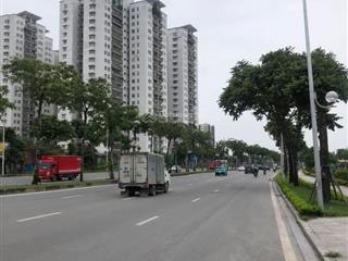 Bán nhà trịnh văn bô kéo dài diện tích 32 m 7 tầng thang máy full nội thất xịn sò 7 ,3 tỷ ngõ r
