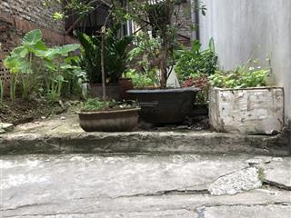 Bán đất cầu diễn btl diện tích 35 m 5,55 tỷ cực hiếm có mảnh đất vuông vắn  trung tâm quận bt