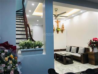 Bán nhà dân xây hoài đức vân canh diện tích 40 m 4 tầng ngõ nông thẳng tắp 20 m rà ô tô tránh.