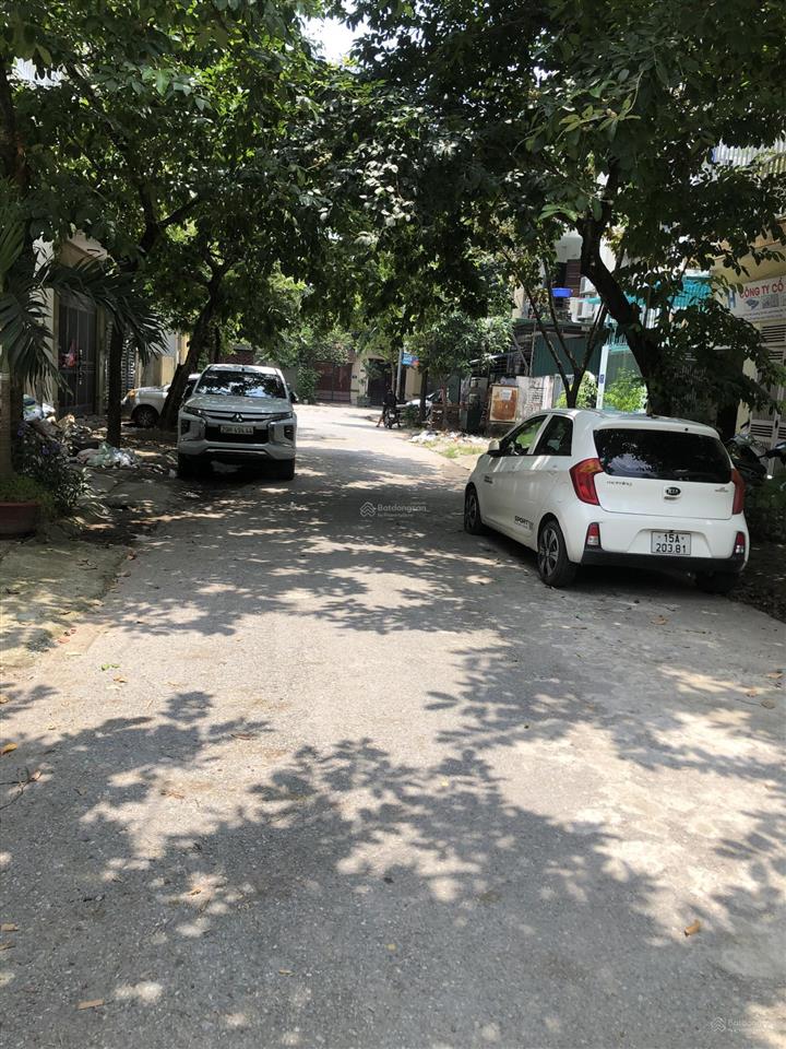 Bán nhà liền kề khu đô thị hud diện tích 100 m2 4 tầng khu phân lô , ô tô tránh ,vỉa hè hai bên