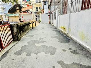 Bán đất tặng nhà 3 tầng nam từ liêm  lô góc  ô tô đỗ cửa  ngõ thông gần phố  diện tích 68/74 m
