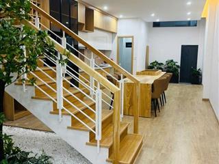 Nhà 3 tầng 3 mê mặt tiền hòa cường bắc  hải châu.  nhi 0931 798 *** lvcc