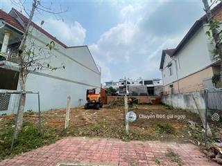 Bán lô đất 190m2 full tc ở tân vĩnh hiệp , tân uyên , đường xe hơi. mặt tiền buôn bán kinh doanh