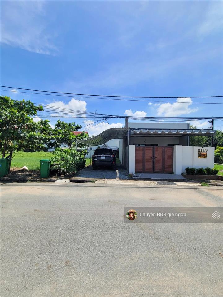 Chính chủ có lô đất mt đ.an thạnh thuận an. 84m2 cần bán gấp sát bên chợ búng. giá chỉ 1,85 tỷ