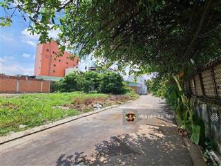 Đất mt đường hẻm vườn lài  apđ  q12. dt 119m2  cách cầu sắt apđ chỉ 1km