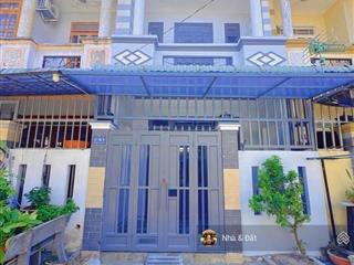 Bán nhà 60m2 ngay chợ tân long  dĩ an. đang cho thuê có dòng tiền sẵn. thanh toán 1,36ty nhận nhà