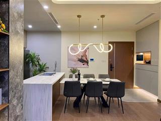 Gia đình cần bán gấp căn 3 ngủ 115m2 the matrix one, full nội thất mới, giá 12 tỷ, có slot ô tô