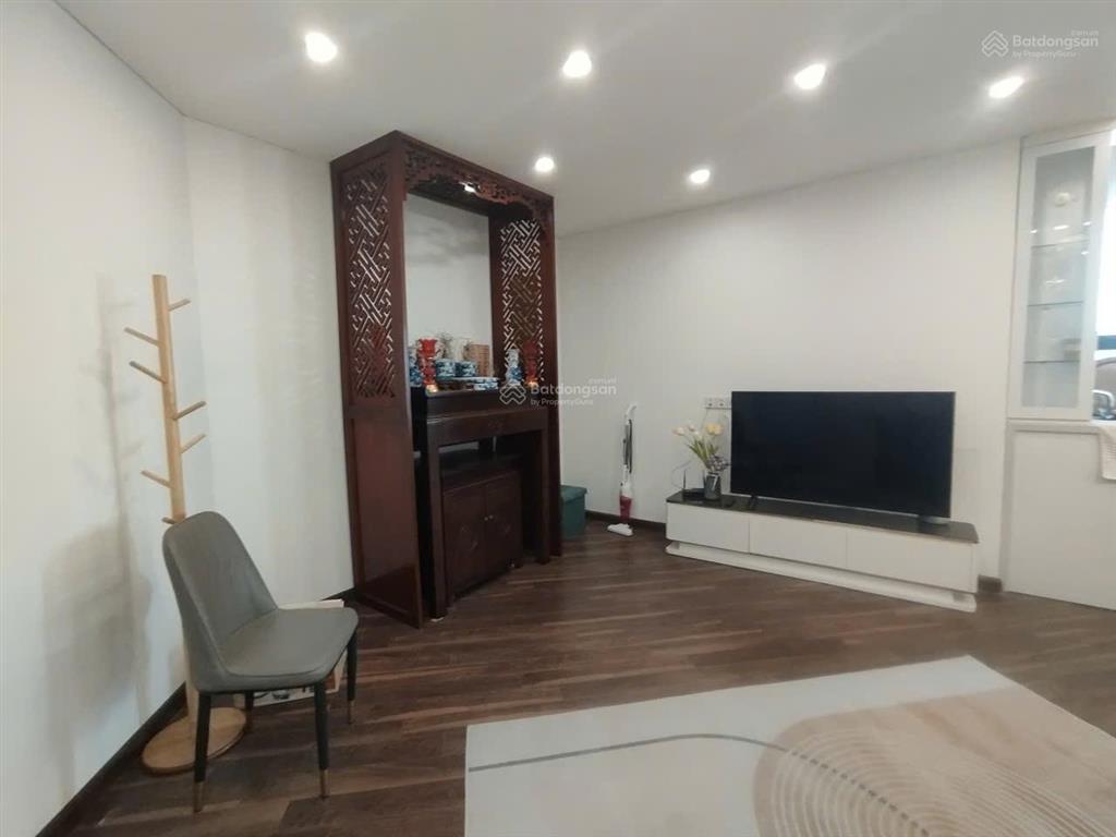 Chung cư đô thị việt hưng 4.3 tỷ tl, tầng cao vút