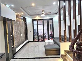 Thanh am, nhà đẹp, 5 tầng, 5.8 tỷ, full đồ, mt4m, 30m2  sổ đỏ chính chủ, sẵn sàng giao dịch