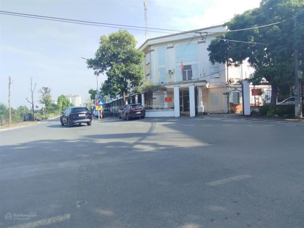 Bán đất khu phố bình minh  cổ bi  gia lâm, 110m2, 9.9 tỷ mặt tiền 5m, ô tô tránh thông