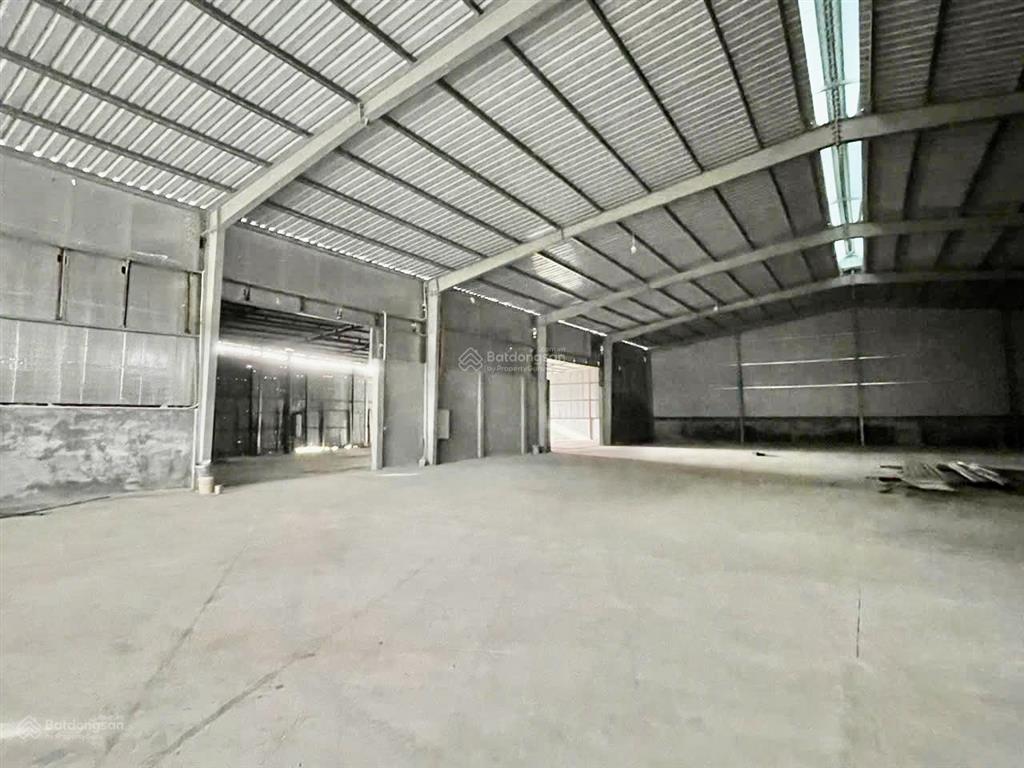 Chính chủ cho thuê kho, xưởng 1080 m, 1150, 2300, 3000 m (tại yên viên  gia lâm  hà nội)